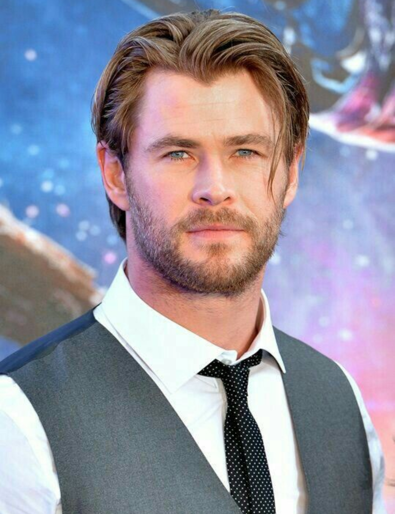 CHRIS HEMSWORTH